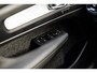 Volvo XC40 2.0 B4 Plus Dark | Trekhaak | Harman Kardon Audio | Achteruitrijcamera | Parkeersensoren | Keyless Entry | Elektrische Achterklep | Elektrisch Verstelbare Voorstoelen | Stoelverwarming | Google Navigatie | Apple Carplay | Android Auto |