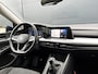 Volkswagen Golf Variant 1.0 TSI 110pk Life | 18" Velgen | Navigatie | Adaptive Cruise | Camera | DAB