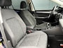 Volkswagen Golf Variant 1.0 TSI 110pk Life | 18" Velgen | Navigatie | Adaptive Cruise | Camera | DAB