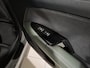 Kia Sportage 1.6 T-GDi Hybrid Dark Edition Stoel en verwarming, Apple Carplay/Android Auto, Navigatie, Camera.