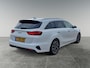 Kia Ceed SW DynamicPlusLine 1.5 T-GDi 160pk | DODEHOEK WAARSCHUW. | ALL-SEASON BANDEN | FULL LED | CAMERA | KEYLESS | ELEK. A. KLEP | NAVI | STOEL + STUURVERW. | APPLE CARPLAY / ANDROID AUTO | ISOFIX |