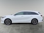 Kia Ceed SW DynamicPlusLine 1.5 T-GDi 160pk | DODEHOEK WAARSCHUW. | ALL-SEASON BANDEN | FULL LED | CAMERA | KEYLESS | ELEK. A. KLEP | NAVI | STOEL + STUURVERW. | APPLE CARPLAY / ANDROID AUTO | ISOFIX |