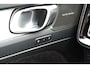 Volvo XC40 2.0 B4 Plus Dark |Premium Audio By Harman en Kardon|Trekhaak Semi Elektrisch | Google Services | Verwarmbare Voorruit | Adaptieve Cruise Control Met Stuurhulp | BLIS Dodehoekdetectie | Keyless Entry | Elektrische Achterklep Met Sensorsturing | Verwarmbare Voorstoelen | Stuurverwarming | Park Assist Voor & Achter incl. Achteruitrijcamera