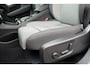 Volvo XC40 2.0 B4 Plus Dark |Premium Audio By Harman en Kardon|Trekhaak Semi Elektrisch | Google Services | Verwarmbare Voorruit | Adaptieve Cruise Control Met Stuurhulp | BLIS Dodehoekdetectie | Keyless Entry | Elektrische Achterklep Met Sensorsturing | Verwarmbare Voorstoelen | Stuurverwarming | Park Assist Voor & Achter incl. Achteruitrijcamera