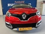 Renault Captur 1.2 TCe Helly Hansen Automaat/ bj.2015/ kleur: rood/ NAP met 136.082 km.en APK tot 10/2027/trekhaak/navigatie/leder