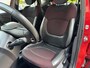 Renault Captur 1.2 TCe Helly Hansen Automaat/ bj.2015/ kleur: rood/ NAP met 136.082 km.en APK tot 10/2027/trekhaak/navigatie/leder