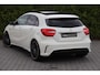 Mercedes-Benz A-klasse A 45 AMG 4MATIC 🚀 | PANO ☀️ | LEDER | XENON 💡 | NAVI 🧭 | KEYLESS 🔑 | PDC 🅿️ | 18" AMG 🛞