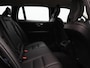 Volvo V60 2.0 B3 Momentum Advantage / Leder / Stoel+stuurwielverwarming