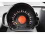 Peugeot 108 1.0 e-VTi Allure | Navi by app | Camera | Climate control | Apple carplay | Lichtmetaal | LED | Mistlampen |