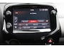 Peugeot 108 1.0 e-VTi Allure | Navi by app | Camera | Climate control | Apple carplay | Lichtmetaal | LED | Mistlampen |