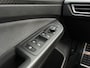 Volkswagen Golf 1.5 TSI R-Line PANO DAK VIRTUAL COCKPIT ADAPT CRUISE CAMERA PARK ASSIST LED NAVI ECC TREKHAAK