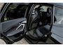 BMW iX1 xDrive30 | M-Sport | Live Cockpit | Panorama | Alcantara/Leder | Memory | Head-Up | ACC | H&K | 20"LM | Saphire Zwart