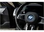BMW iX1 xDrive30 | M-Sport | Live Cockpit | Panorama | Alcantara/Leder | Memory | Head-Up | ACC | H&K | 20"LM | Saphire Zwart