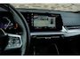 BMW iX1 xDrive30 | M-Sport | Live Cockpit | Panorama | Alcantara/Leder | Memory | Head-Up | ACC | H&K | 20"LM | Saphire Zwart