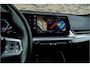 BMW iX1 xDrive30 | M-Sport | Live Cockpit | Panorama | Alcantara/Leder | Memory | Head-Up | ACC | H&K | 20"LM | Saphire Zwart