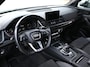 Audi Q5 55 TFSI e Quattro Competition | Luchtvering | Pano | 360 | B&O | Ambient+ | Carplay | Digital Dash | Keyless | Matrix Led | Adaptive | Alcantara Leder | Memory | Stoelverwarming | Afgevlakt Stuur | Memory | Trekhaak | SQ5 Diffuser | Nieuwstaat
