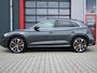 Audi Q5 55 TFSI e Quattro Competition | Luchtvering | Pano | 360 | B&O | Ambient+ | Carplay | Digital Dash | Keyless | Matrix Led | Adaptive | Alcantara Leder | Memory | Stoelverwarming | Afgevlakt Stuur | Memory | Trekhaak | SQ5 Diffuser | Nieuwstaat