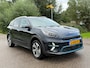Kia Niro EV E-Niro ExecutiveLine 64 kWh / NL Auto / Full Option / Stoelverwarming en koeling / Camera / ACC / Leder / JBL Audio
