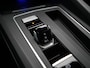 Volkswagen Golf 2.0 TSI R 4Motion | LED Matrix IQ | Achteruitrijcamera | Stoel & Stuurverwarming | Harman / Kardon | Side Assist | DCC |