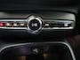 Volvo XC40 1.5 T4 Plug-in hybrid Plus Dark | LEER | HARMAN KARDON | CAMERA | COMFORTSTOELEN | STOELVERWARMING | NAVIGATIE |