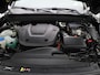Volvo XC40 1.5 T4 Plug-in hybrid Plus Dark | LEER | HARMAN KARDON | CAMERA | COMFORTSTOELEN | STOELVERWARMING | NAVIGATIE |