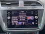 Volkswagen Tiguan 1.5 TSI DSG Urban SPORT TREKHAAK/E-KLEP/ACC/NAVI/STOELVERW