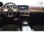 Mercedes-Benz CLA 200 Premium Plus Panoramadak/Night paket//AMG Pakket/Stoelverwarming/Memory seats/Sfeerverlichting/Apple carplay/Achteruitrijcamera/Cruise control/DAB/Navigatie/19 inch LM