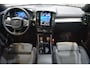 Volvo XC40 B4 197PK Plus Dark | Trekhaak | Getint Glas | Verwarmbare voorruit |