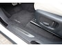 Land Rover Range Rover Velar 2.0 I4 Turbo AWD R-Dynamic Panoramadak/Apple carplay/Elektrische trekhaak/Meridian sound/360 graden camera/Memory seat/Sfeerverlichting/Elektrische kofferklep