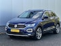 Volkswagen T-Roc 1.5 TSI 150pk Sport PANO DAK I FULL LED I TREKHAAK I DIGI DISPLAY I PDC V+A I ORG.NL + NAP