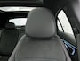 Mercedes-Benz E-klasse 300 e Business Solution AMG | Winterpakket | Nightpakket |  Comfort stoelen pakket | Trekhaak | Panoramaschuifdak | MBUX Superscreen | GUARD 360° | 20-inch multispaak AMG velgen |