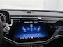 Mercedes-Benz E-klasse 300 e Business Solution AMG | Winterpakket | Nightpakket |  Comfort stoelen pakket | Trekhaak | Panoramaschuifdak | MBUX Superscreen | GUARD 360° | 20-inch multispaak AMG velgen |
