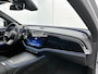 Mercedes-Benz E-klasse 300 e Business Solution AMG | Winterpakket | Nightpakket |  Comfort stoelen pakket | Trekhaak | Panoramaschuifdak | MBUX Superscreen | GUARD 360° | 20-inch multispaak AMG velgen |
