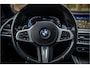 BMW X5 xDrive45e M Sport Sky Lounge Laser Soft Close 22" Vierwielbesturing Harman Kardon Skylounge