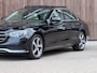 Mercedes-Benz E-klasse 300 e Luxury Line / Pano / Trekhaak /