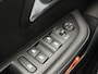 Peugeot 208 Allure Pack 1.2 | CAMERA | PARELMOER! | KEYLESS START | EXTRA GETINTE ACHTERRUITEN | 3D i-COCKPIT® | NAVI | ACHTERSPOILER