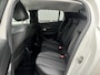 Peugeot 208 Allure Pack 1.2 | CAMERA | PARELMOER! | KEYLESS START | EXTRA GETINTE ACHTERRUITEN | 3D i-COCKPIT® | NAVI | ACHTERSPOILER