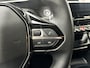 Peugeot 208 Allure Pack 1.2 | CAMERA | PARELMOER! | KEYLESS START | EXTRA GETINTE ACHTERRUITEN | 3D i-COCKPIT® | NAVI | ACHTERSPOILER