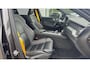 Volvo XC60 2.0 T6 PLUG-IN HYBRID 406PK AWD ULTIMATE BLACK EDITION SOH 100% / NAVI / LEDER / CLIMA / FULL-LED / 21" LMV / PANO. DAK / KEYLESS / CARPLAY / HEICO UITLAAT / ADAPT. CRUISECONTROL / ELEKTR. TREKHAAK / WINTERPAKKET / ORG. NL. / NIEUWSTAAT !!