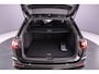 Volkswagen Golf Variant 1.5 eTSI R-Line 150pk DSG Automaat, Adaptive cruise control, Achteruitrijcamera, Stoelverwarming, Stuurverwarming, Parkeersensoren, LED koplampen, App-connect, Climate control