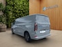 Ford E-Transit Custom Cust. E-Transit L2H1 Limited 71kWh | Stoelverwarming | 17'inch LM | LED | 370KM WLTP | Airco (automatisch) | Apple Carplay/Android Auto|telefoonintegratie premium | Bumpers in carrosseriekleur