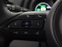 Toyota Yaris 1.5 Hybrid Dynamic Bi-Tone | Apple Carplay & AndroidAUTO | Camera | Lichtmetalen velgen | Privacy Glass |