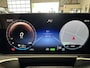 Mercedes-Benz EQB 300 4MATIC AMG LINE 67 KWH ADAPTIVE CRUISE CONTROL 360 CAMERA NAVIGATIE GLAZEN PANORAMA SCHUIF/KANTELDAK RIJSTROOKSENSOREN DODEHOEKSENSOREN KEYLESS GO. ZEER MOOI !!