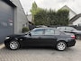 BMW 5-Serie 520d Business Line | Navigatie | Parkeersensoren | Lichtmetalen Velgen | Trekhaak |