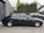 BMW 5-Serie 520d Business Line | Navigatie | Parkeersensoren | Lichtmetalen Velgen | Trekhaak |