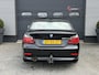 BMW 5-Serie 520d Business Line | Navigatie | Parkeersensoren | Lichtmetalen Velgen | Trekhaak |