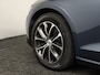 Volvo V60 2.0 B3 Momentum Business | Trekhaak | Panoramadak | Leder | Stoelverwarming |