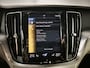 Volvo V60 2.0 B3 Momentum Business | Trekhaak | Panoramadak | Leder | Stoelverwarming |