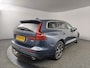 Volvo V60 2.0 B3 Momentum Business | Trekhaak | Panoramadak | Leder | Stoelverwarming |