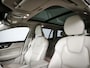 Volvo V60 2.0 B3 Momentum Business | Trekhaak | Panoramadak | Leder | Stoelverwarming |